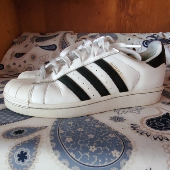 ADIDAS - Picture 3 of 8